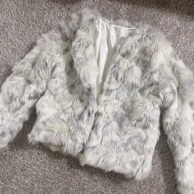 화이트 그레이 믹스 퍼 자켓 갸루