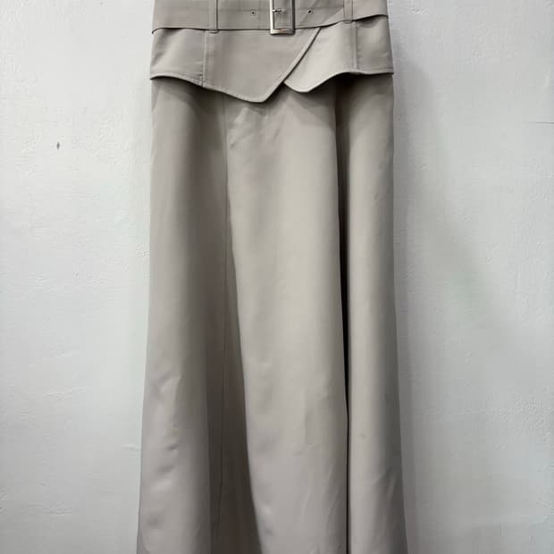 벨트 레이어드 맥시 스커트