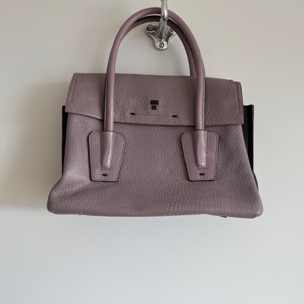 안나수이(ANNA SUI) 레더 토트백