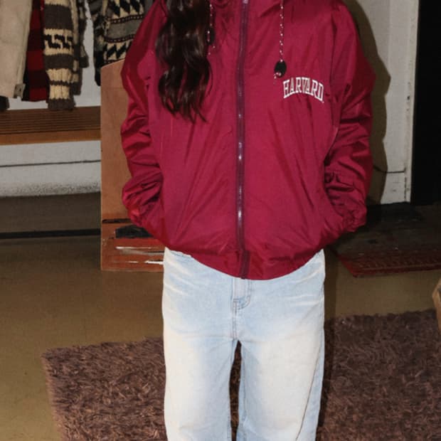 GEAR, COLLEGE HOOD WIND ZIPPER (M)