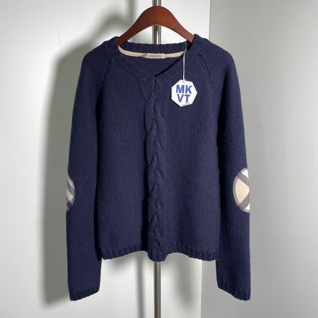 버버리 케이블 체크 암패치 V넥 니트