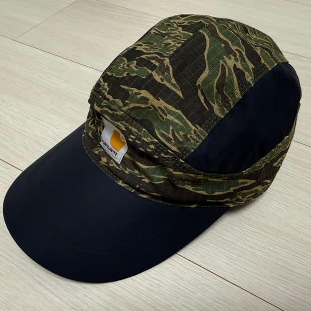 나이키X칼하트 카모 캠프캡 모자