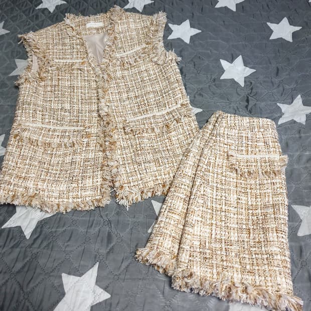 신스덴 삼페인골드 트위드 조끼 투피스 (M)