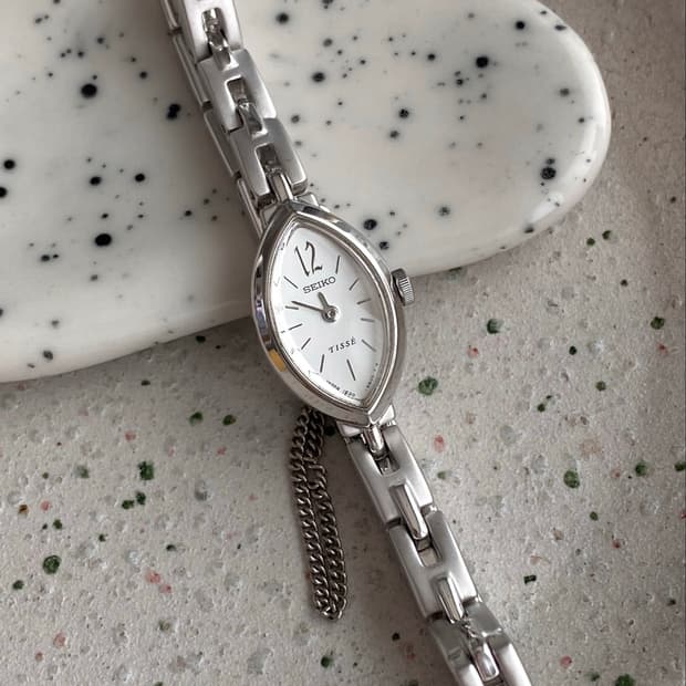 Seiko 세이코 tisse 티세 오벌 체인 쿼츠