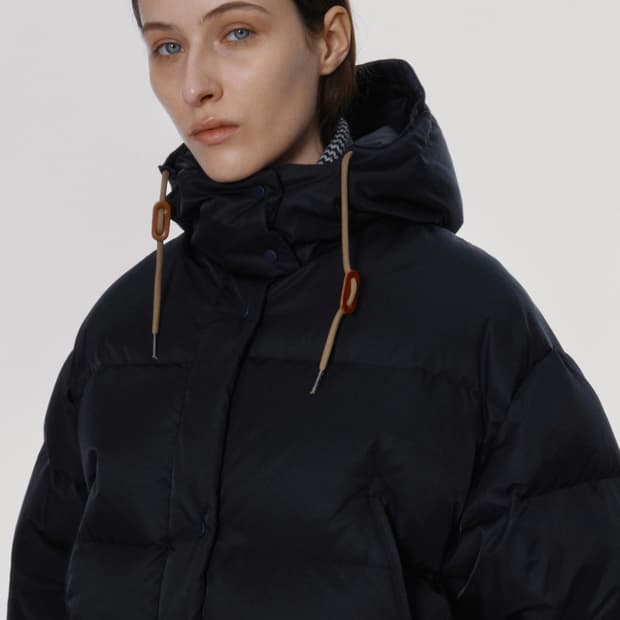 낫띵리튼 구스다운 후드 숏패딩