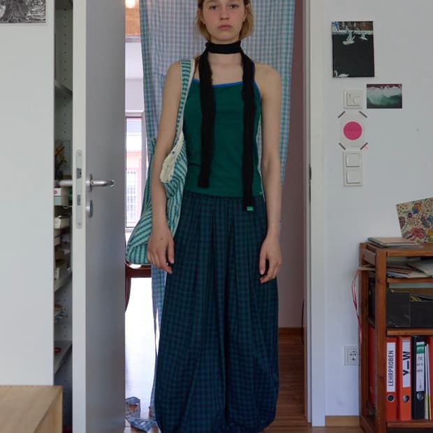 노컨텐츠 color block sleeveless green