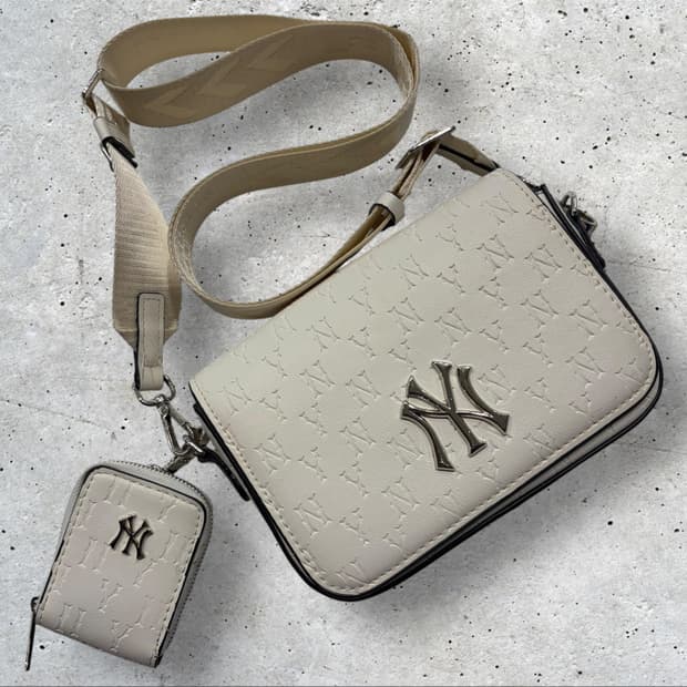 MLB 뉴욕 양키스 엠보 크로스백 + 카드지갑