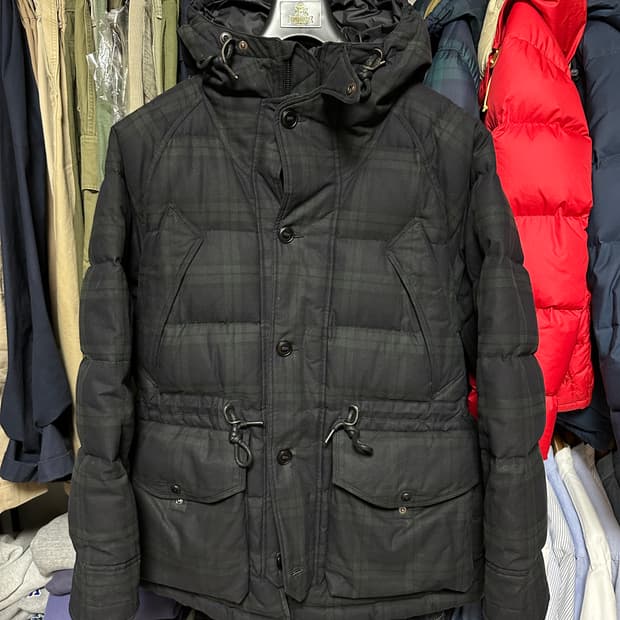 (새상품)이스트로그 유틸리티 쉴드 파카 블랙와치 M