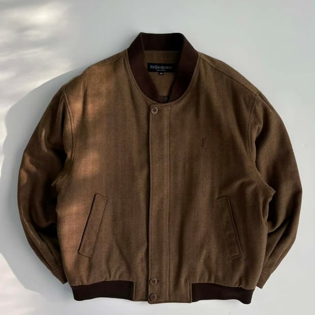 [105] 입생로랑 YSL 헤링본 울 바시티 자켓