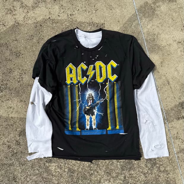 Distressed AC/DC custom tee (긴팔 레이어드 포함)
