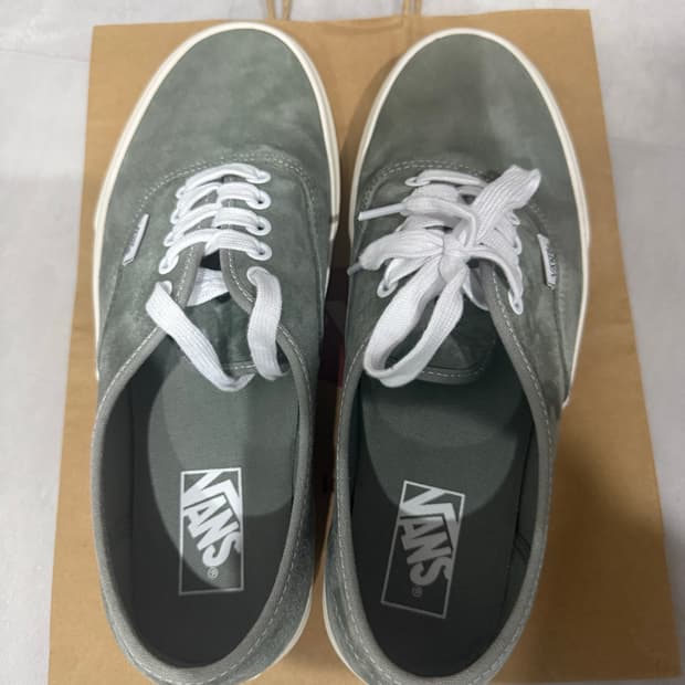 반스 어센틱 피그 스웨이드 쉐도우 275