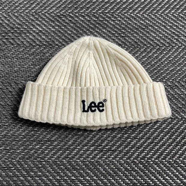 Lee 자수 로고 크림 니트 비니o 4461