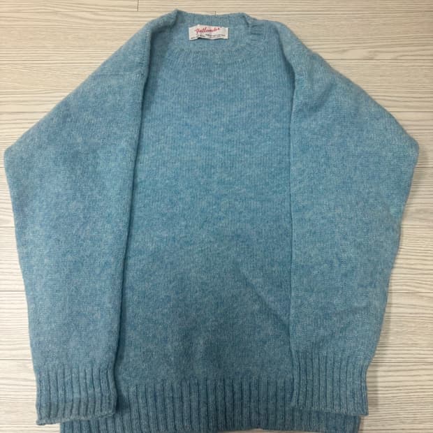 셔틀랜더 쉐기독 니트 사이즈M