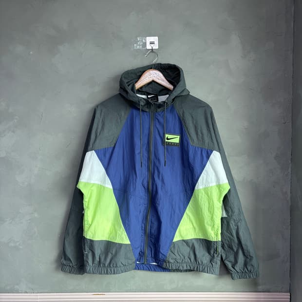 나이키 윈드러너 바람막이
