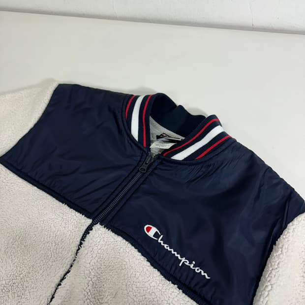 M 챔피온 재팬 화이트 후리스자켓