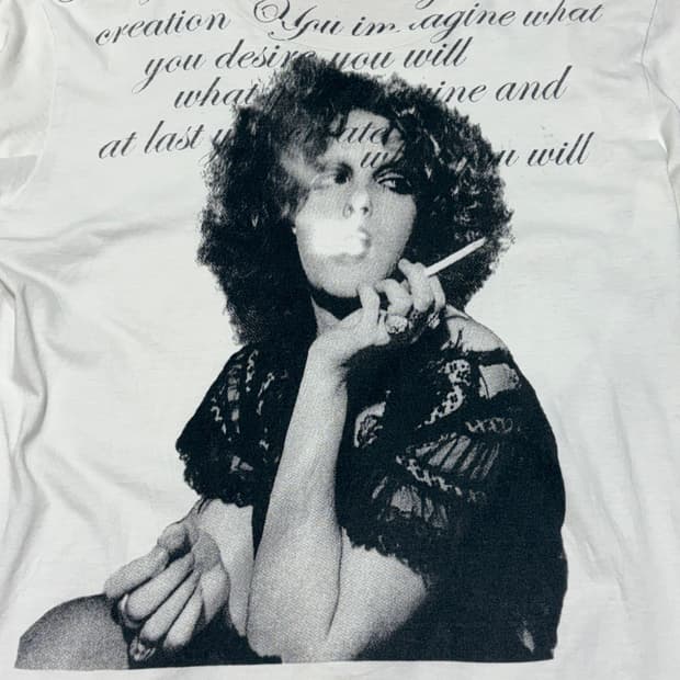 Smoke portrait graphic long sleeve