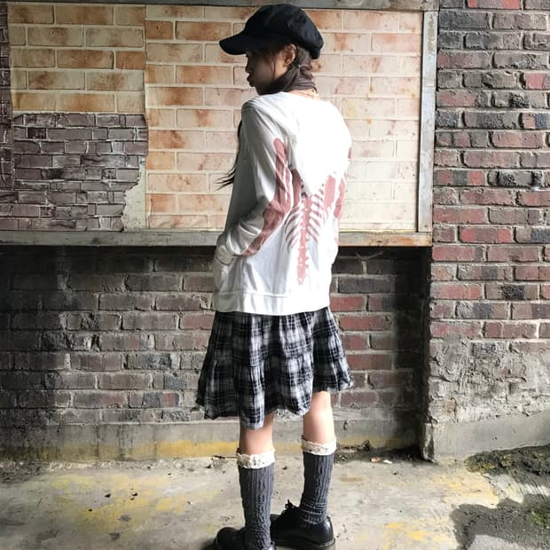 브라운 본 커스텀 화이트 후드집업