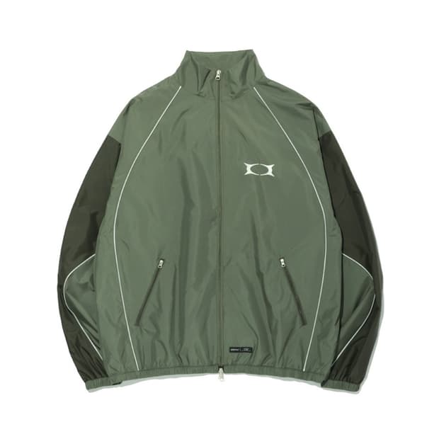 크리틱 카키 자켓(L) WORMHOLE LOGO JACKET