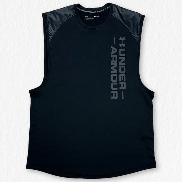 언더아머 기능성 나시