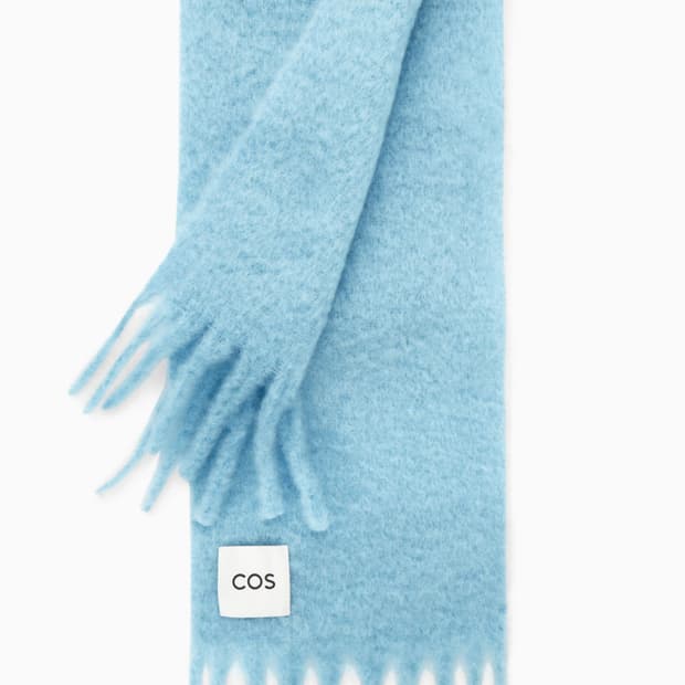 cos 모헤어 머플러