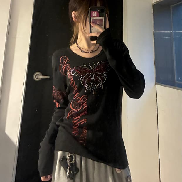 L) Japanese vintage 여성 비즈 나비 디테일 레터링 롱슬리