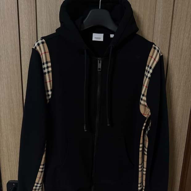 버버리 체크 패턴 코튼 후드집업 블랙 