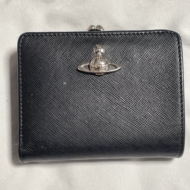 비비안웨스트우드 블랙 반지갑