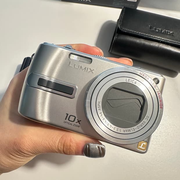 파나소닉 루믹스 DMC-TZ3 실버 디카