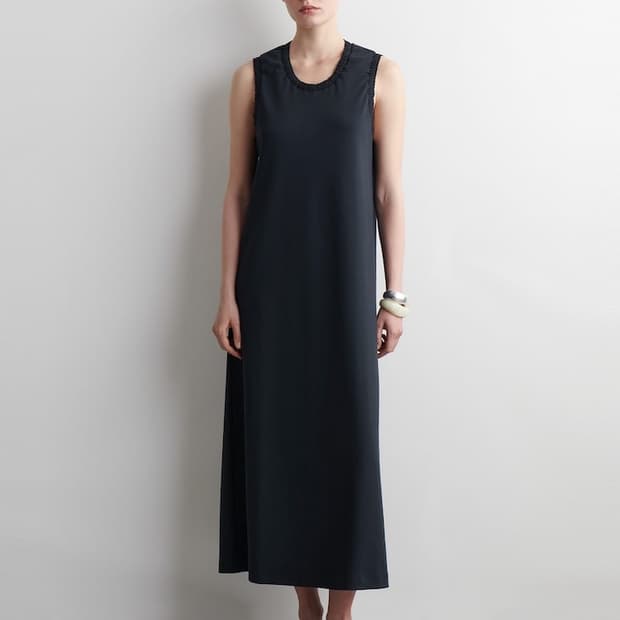 COS 러플 코튼 미디 드레스 네이비