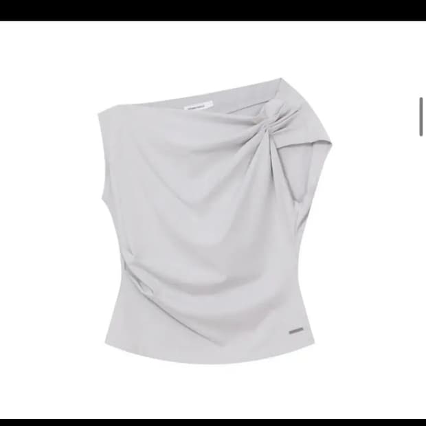 미세키서울 슬리브리스 탑 그레이 / Slanted sleeveless t