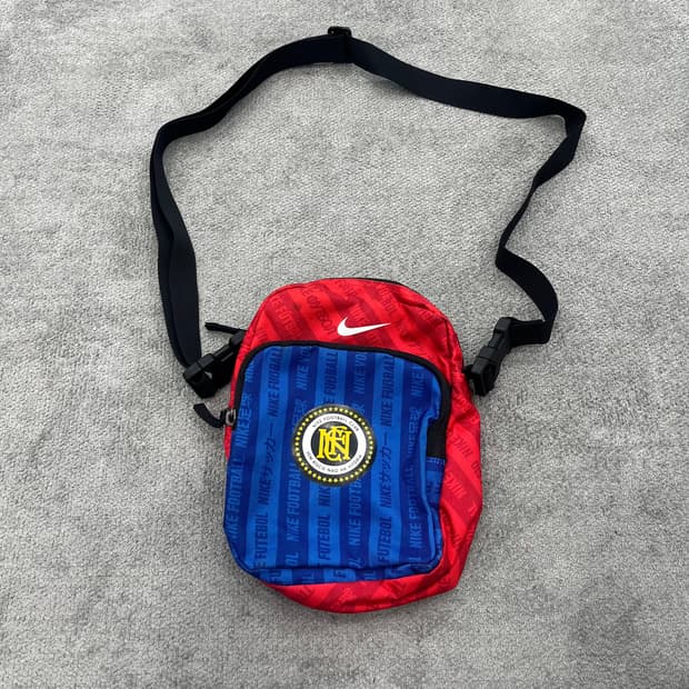 나이키 F.C 아이템 크로스백