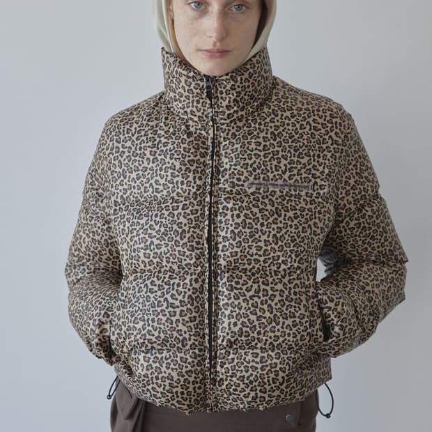 SCULPTOR 107 Cropped Puffer Down Leopard