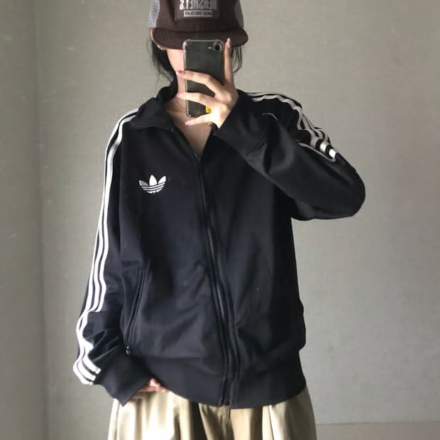 아디다스 블랙 파이어버드 트랙탑