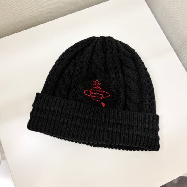 비비안 웨스트우드 케이블 니트 비니 블랙