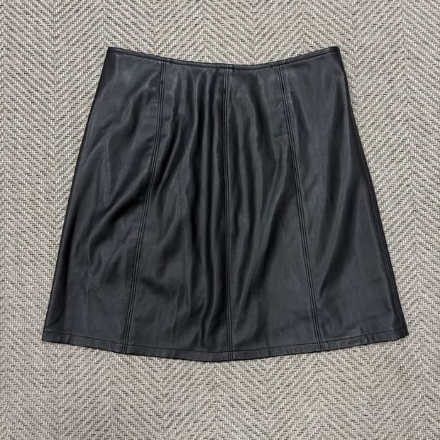 GU 레더 스커트 v3910