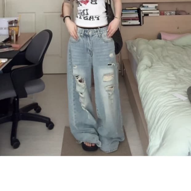 아워캐비넷 바지 s 구해요ㅠ 