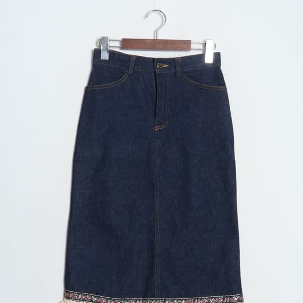 Kartica Blue Fringe Denim Skirt (26)
