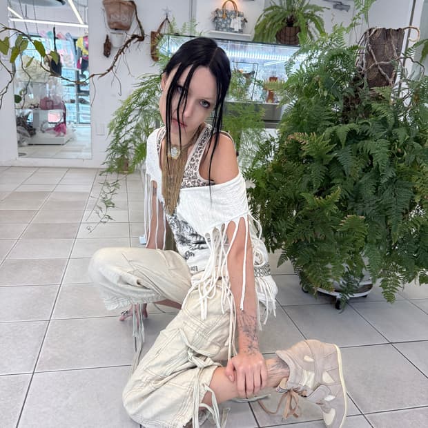 multi strap linen capri pants