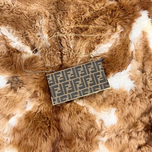 펜디 브라운 주카패턴 체인 크로스백