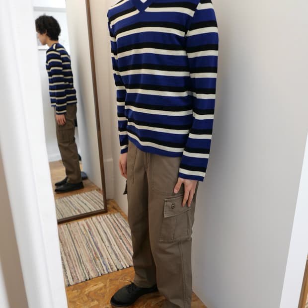 꼼데가르송 셔츠 브이넥 니트 새상품