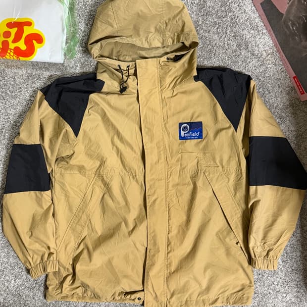Penfield 펜필드 바람막이
