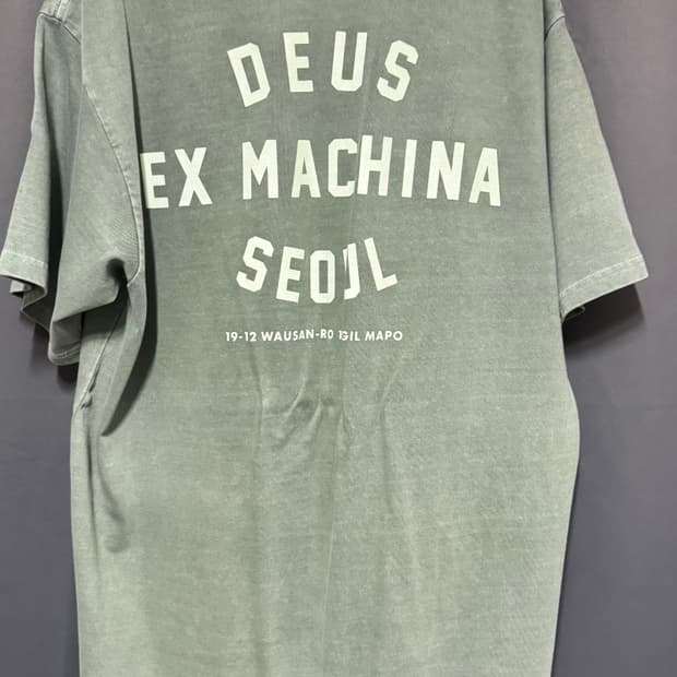 Deus ex machina 반팔티
