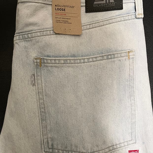 [34] 리바이스 실버탭 새상품 루즈핏 연청 데님 청바지