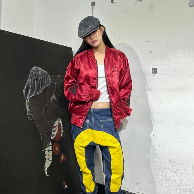 지드래곤 콜라보 빨강 스카잔 자켓