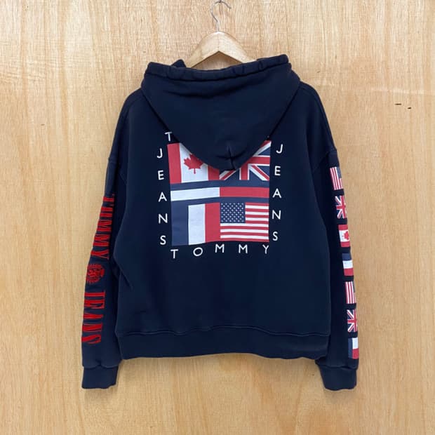  TOMMY HILFIGER flag hood t-shirts