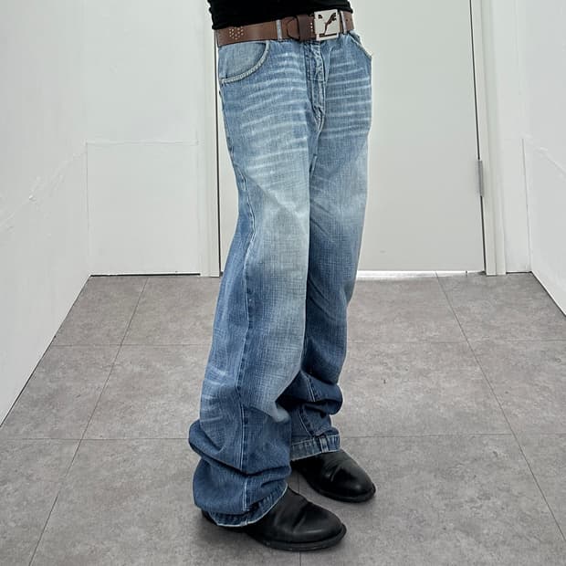 JPN fade lines denim sagging jeans