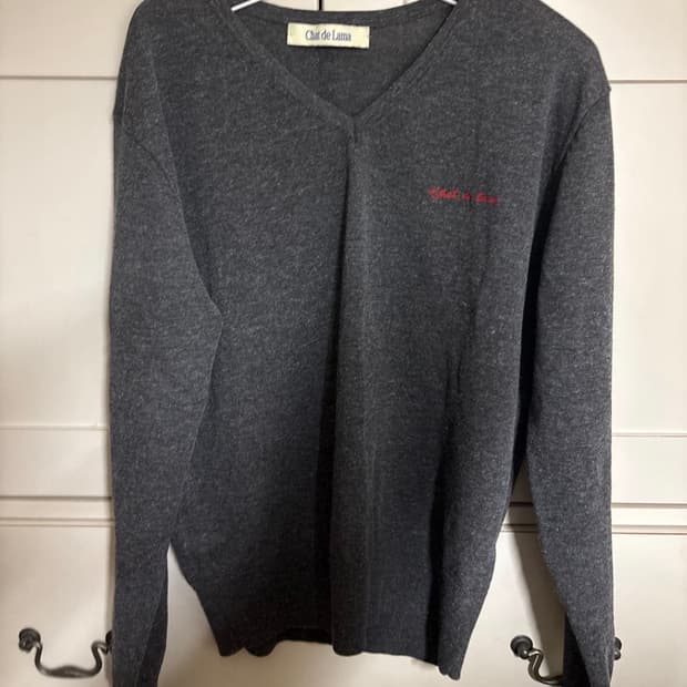 샤드라마 브이넥 니트