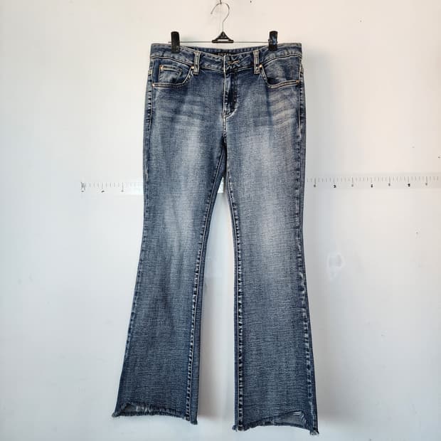 게스 부츠컷 데님 청바지