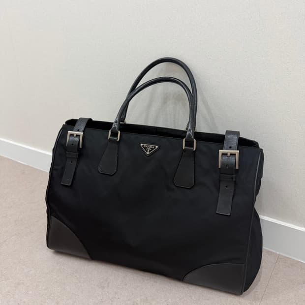 프라다 보스턴백