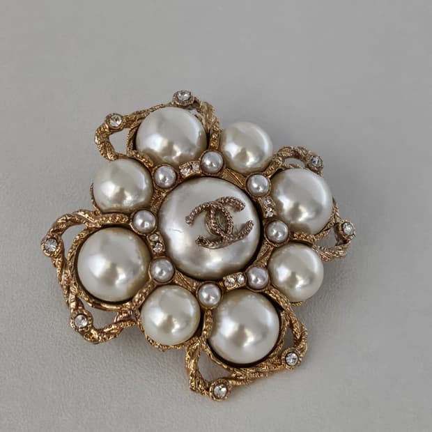 샤넬 정품 빈티지 브로치